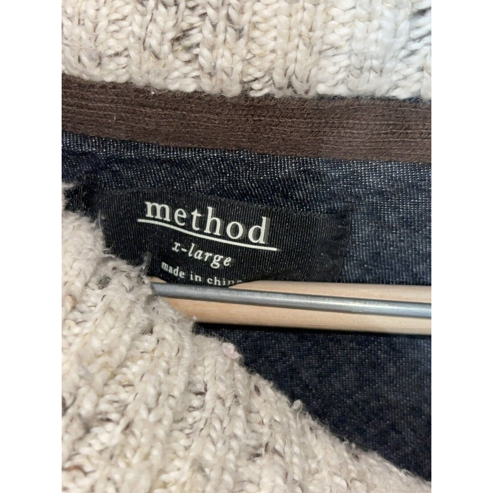 Pre Owned Method V-Neck Collared Knit Pullover Sw… - image 4